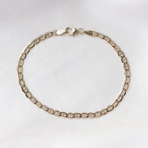Mariner Chain Gold Bracelet side view 