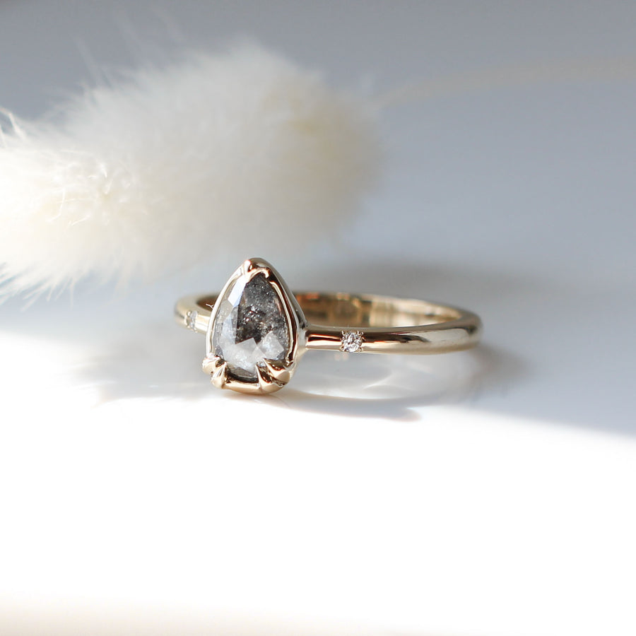 0.81ct Zaria Salt & Pepper Diamond Ring - Yuliya Chorna Jewellery