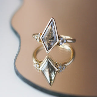 kite shaped salt and pepper diamond ring 