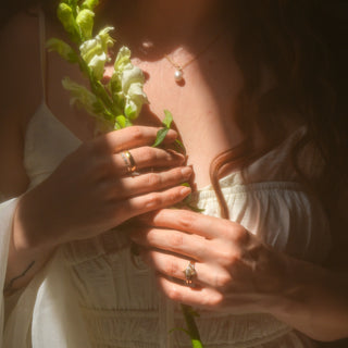 gold and diamond wedding bands