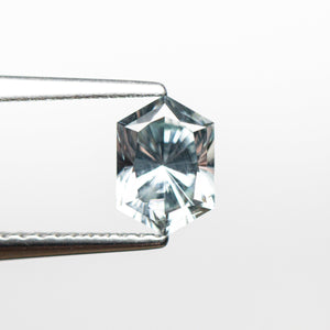 0.96ct 6.78x4.68x3.84mm Hexagon Brilliant Sapphire 23671-02 - Yuliya Chorna Jewellery
