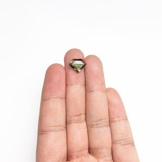 2.10ct 12.59x9.78x2.18mm Shield Rosecut Sapphire 26327-16