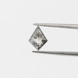 Kite shaped salt and pepper diamond