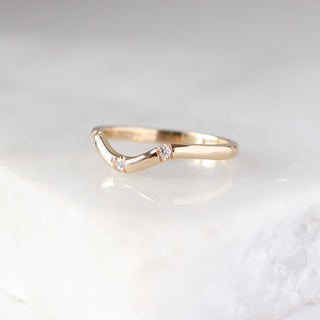 Three diamond contour band side view