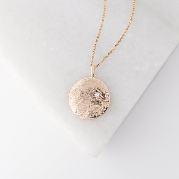 beach textured diamond necklace in yellow gold