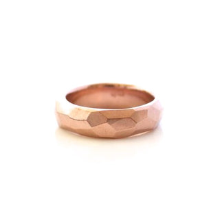 Faceted Wide Band in rose gold front view