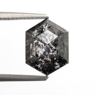 Hexagon salt and pepper diamond