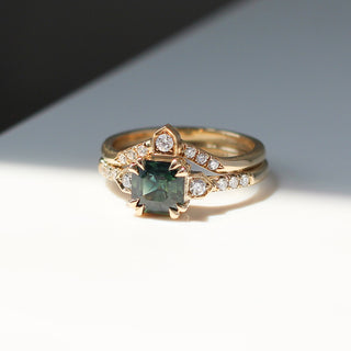 Nebula Green Sapphire & Diamond Ring - Yuliya Chorna Jewellery