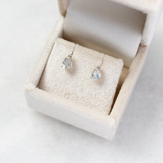 oval cut sapphire earrings in jewellery box