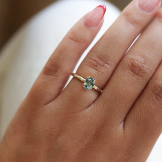 0.79ct Lira Mint Green Oval Sapphire Solitaire Ring