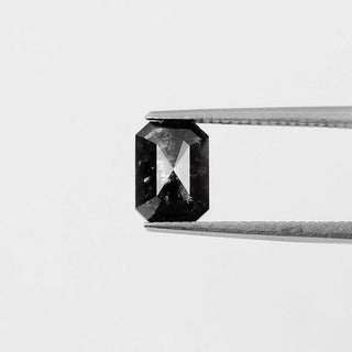 Rectangular salt and pepper diamond in tongs