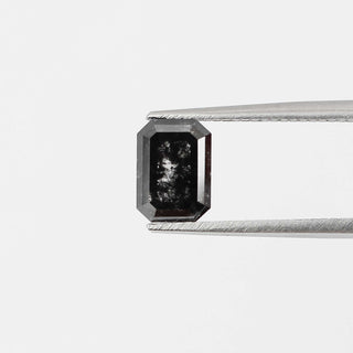 Rectangular salt and pepper diamond in tongs