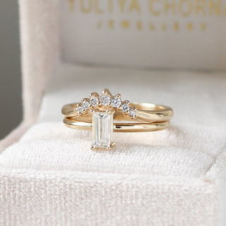 White sapphire ring with diamond curved band