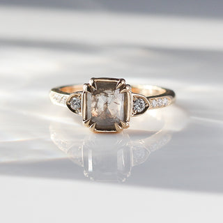 Square cut champagne diamond ring in yellow gold with reflection front view