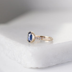 1.04ct Blue Swan Oval Sapphire Ring - Yuliya Chorna Jewellery