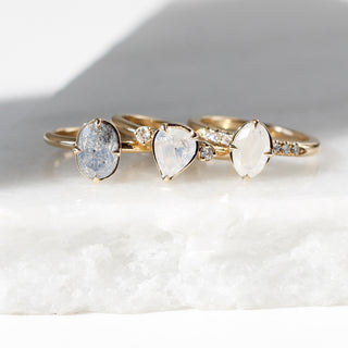 Around The World - Salt & Pepper Oval Diamond Ring - ready to ship - Yuliya Chorna Jewellery