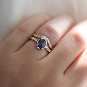 Blue Swan Oval Sapphire Ring - Yuliya Chorna Jewellery