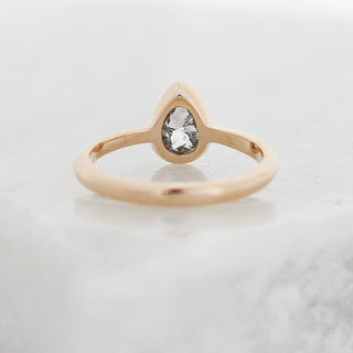 Pear diamond ring rear detail view