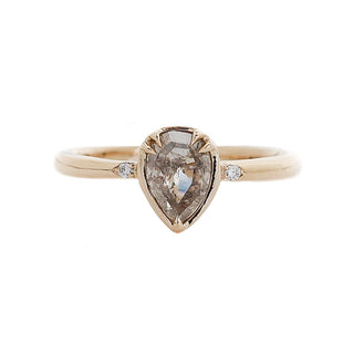 Pear cut diamond ring in yellow gold  front detail view