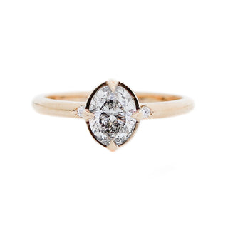 Oval brilliant cut diamond ring in yellow gold front view
